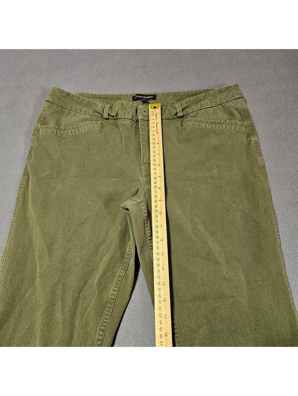 Banana Republic Womens Size 12 Olive Green Pants Relaxed Fit Casual Straight Leg - Picture 8 of 8